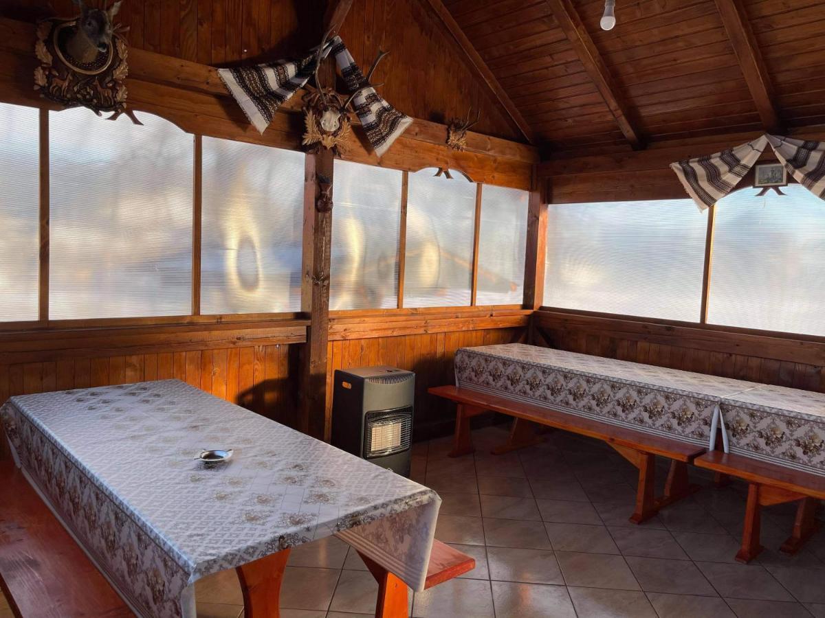 Вілла Casa Paty Менестіря-Хуморулуй Екстер'єр фото