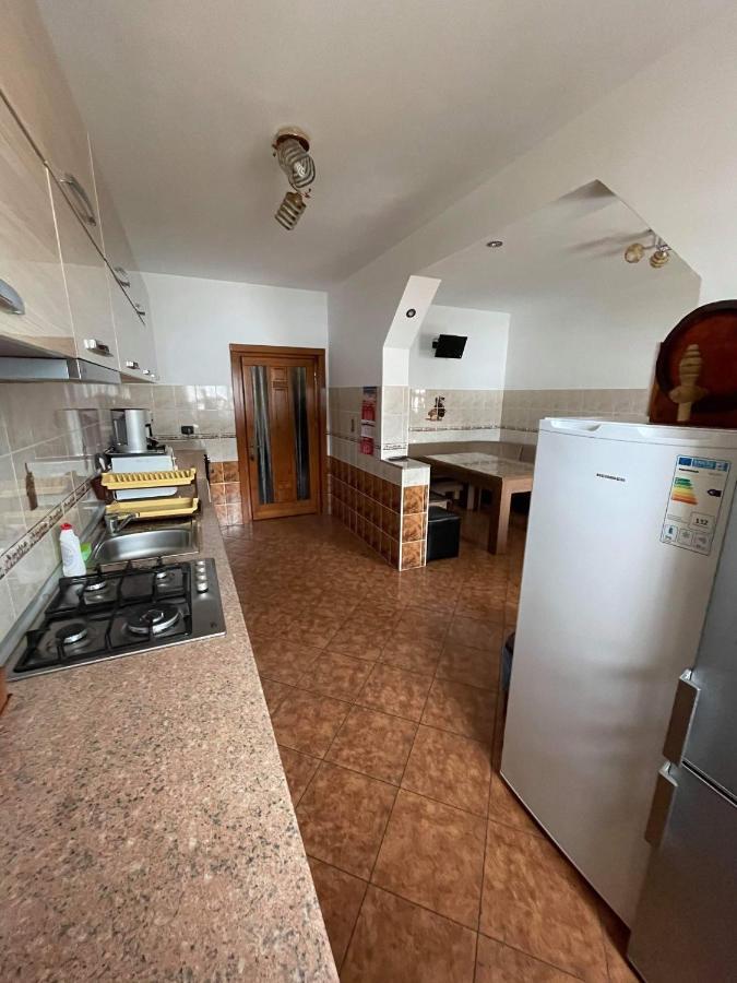 Вілла Casa Paty Менестіря-Хуморулуй Екстер'єр фото