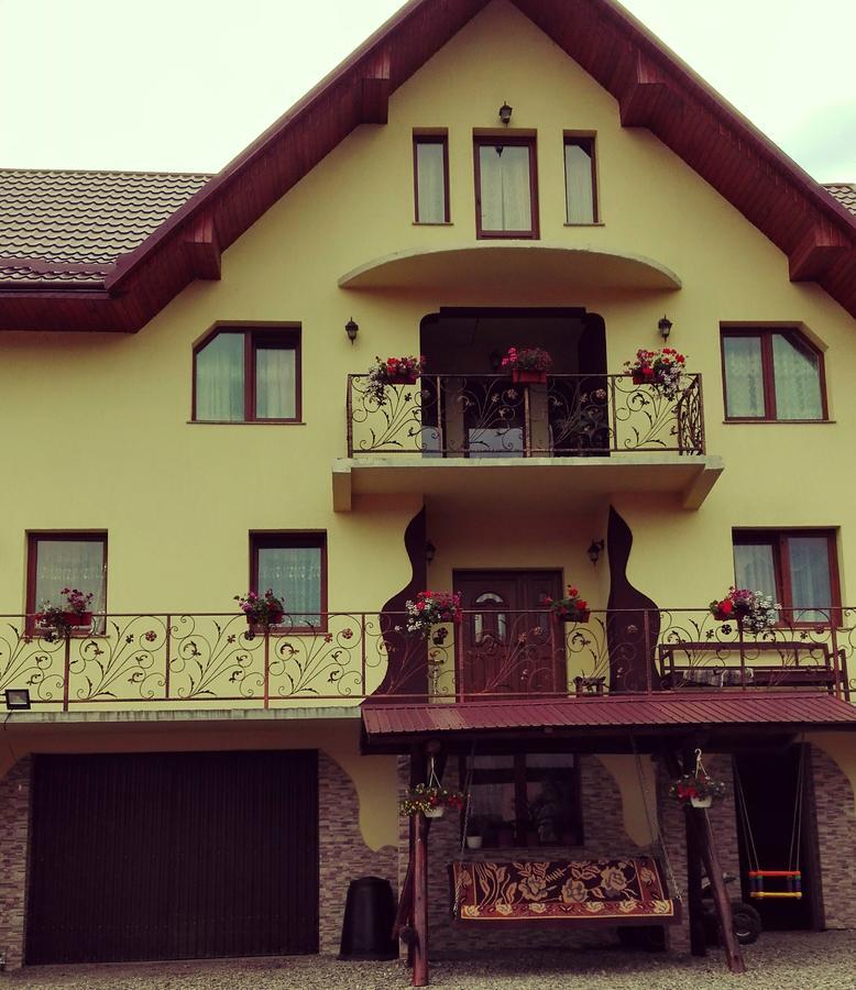 Вілла Casa Paty Менестіря-Хуморулуй Екстер'єр фото