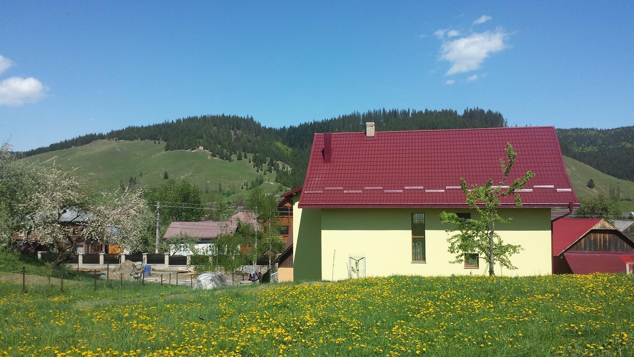 Вілла Casa Paty Менестіря-Хуморулуй Екстер'єр фото