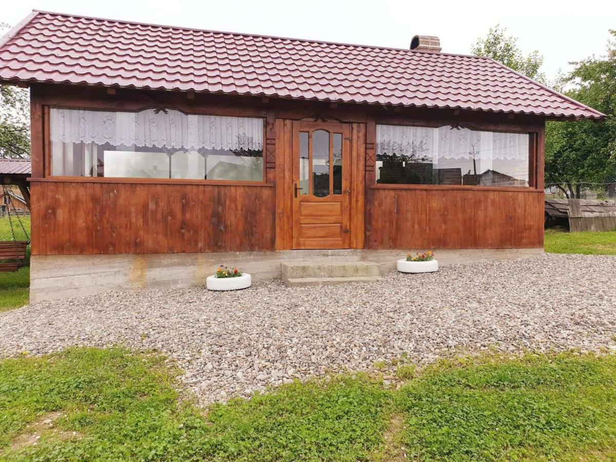 Вілла Casa Paty Менестіря-Хуморулуй Екстер'єр фото